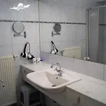 Apartment Schoene In Exklusiver Lage Mit Fahrstuhl *