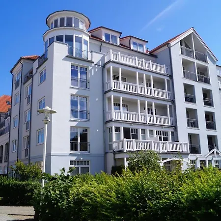 Schoene In Exklusiver Lage Mit Fahrstuhl